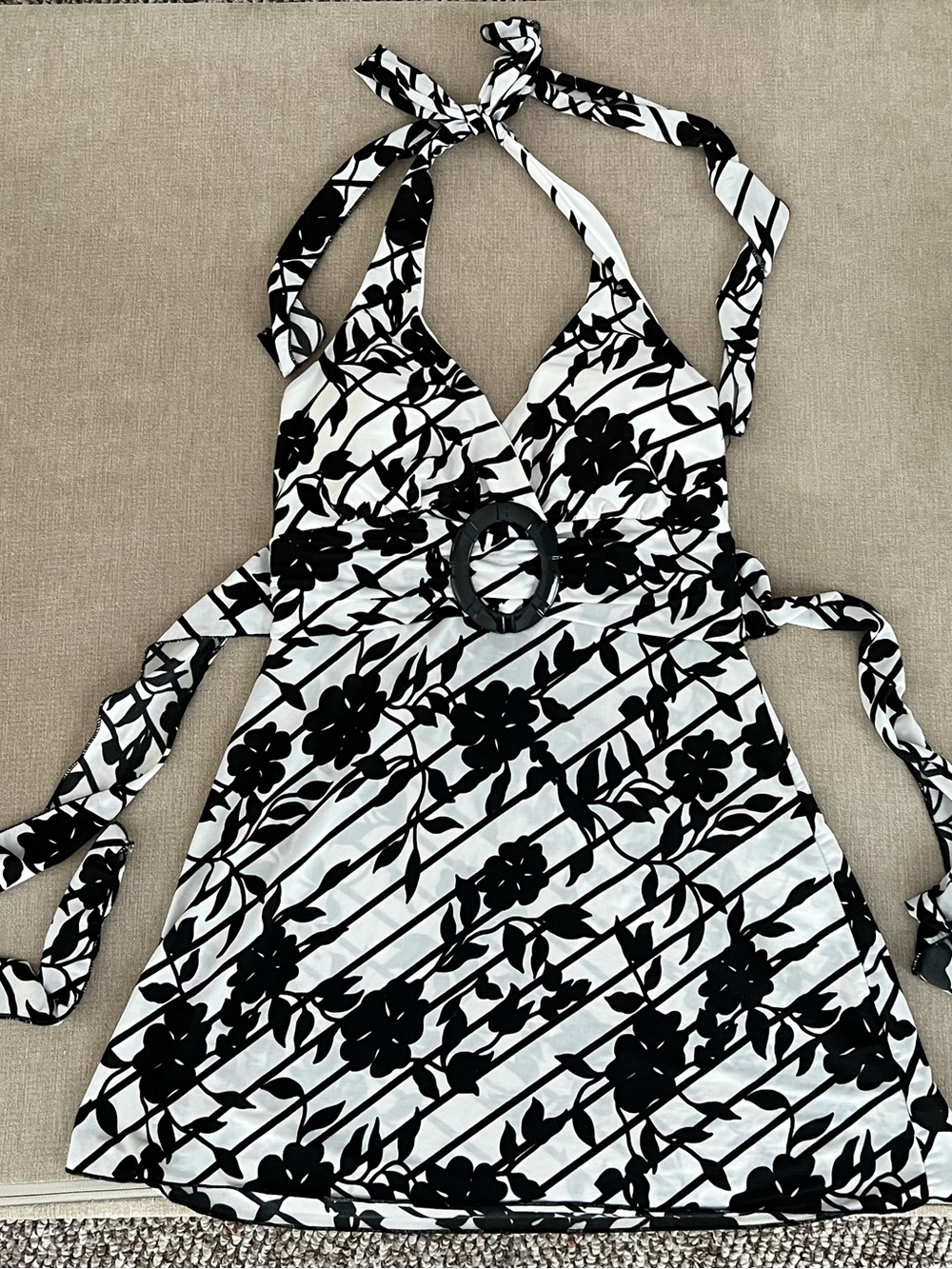 Charlotte Russe Black and White Floral Tank